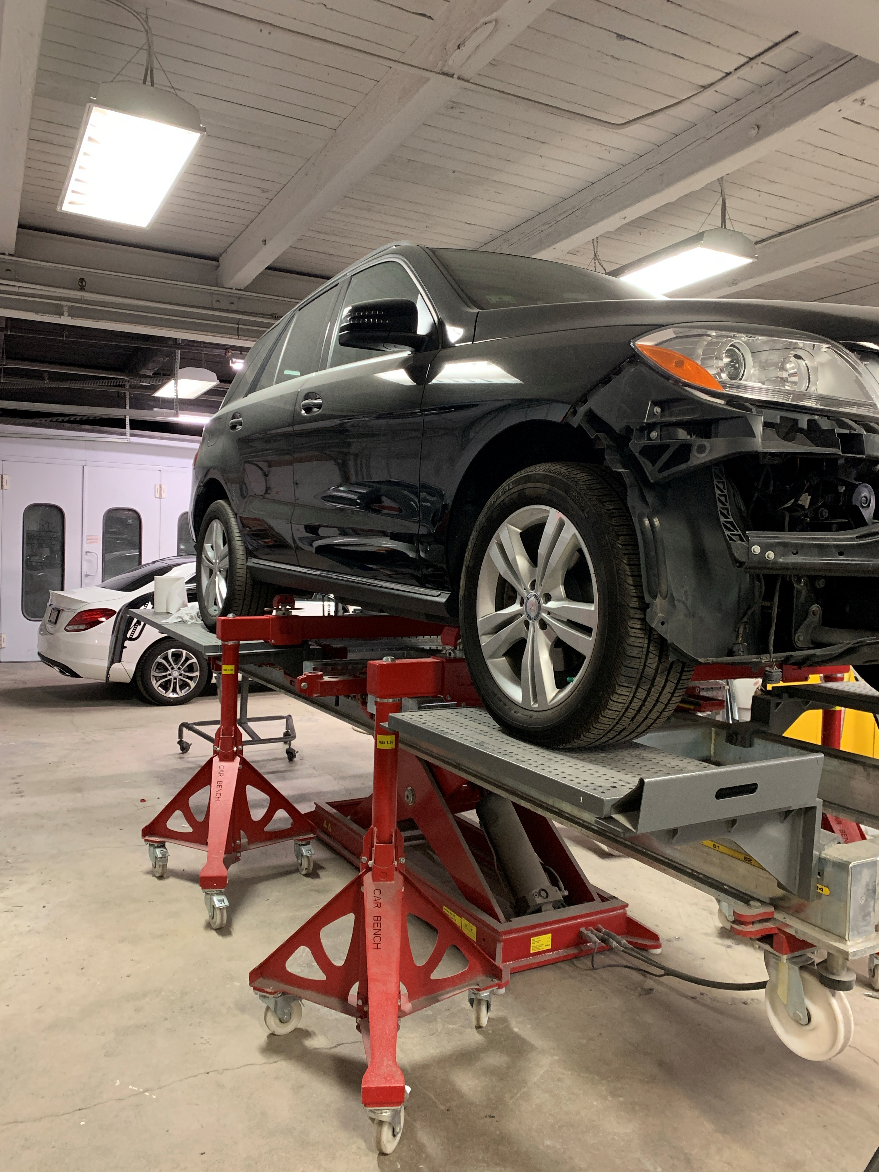 Mercedes-Benz frame repair